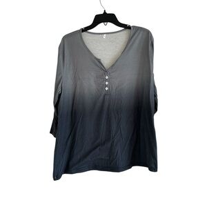 Ombre Gray quarter button Size XL Short Sleeve Top